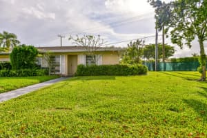 8984 Warwick Dr #409, Boca Raton, FL 33433, Sold 05/06/22