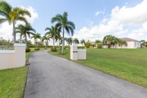 15725 Estancia Ln, Wellington, FL 33414, Sold 04/07/22