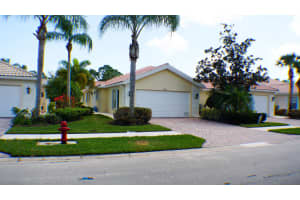 8703 SE Retreat Dr, Hobe Sound, FL 33455, Sold 04/29/22