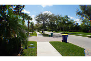 8703 SE Retreat Dr, Hobe Sound, FL 33455, Sold 04/29/22