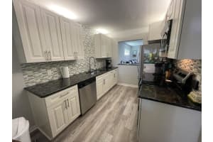 359 Grove Isle Cir, Vero Beach, FL 32962, Sold 05/05/22