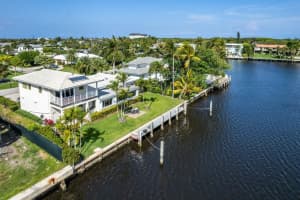2 Inlet Cay Dr, Boynton Beach, FL 33435, Sold 05/02/22