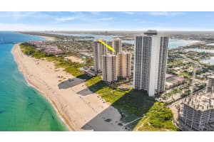 2800 N Ocean Dr, Riviera Beach, FL 33404, Sold 04/29/22