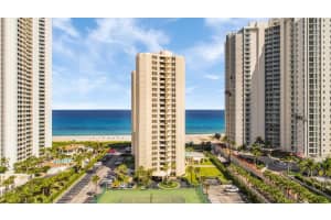 2800 N Ocean Dr, Riviera Beach, FL 33404, Sold 04/29/22