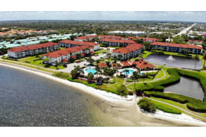 107 Half Moon Cir APT A3, Hypoluxo, FL 33462, Sold 05/26/22