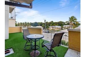 3940 N Flagler Dr APT 206, West Palm Beach, FL 33407, Sold 05/23/22
