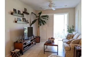 5422 SE Moseley Dr, Stuart, FL 34997, Sold 04/22/22