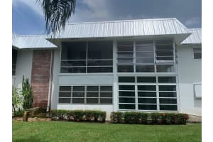 2929 SE Ocean Blvd h 9, Stuart, FL 34996, Sold 05/10/22