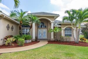 141 Mangrove Ct, Royal Palm Beach, FL 33411, Sold 04/15/22