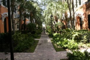 305 E Mallory Cir, Delray Beach, FL 33483, Sold 05/11/22
