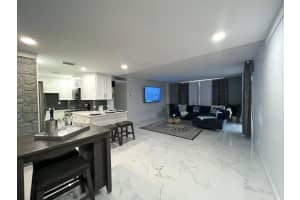 2600 N Flagler Dr APT 102, West Palm Beach, FL 33407, Sold 08/31/22
