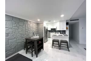 2600 N Flagler Dr APT 102, West Palm Beach, FL 33407, Sold 08/31/22