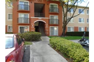 4151 Haverhill Rd APT 1518, West Palm Beach, FL 33417, Sold 04/18/22