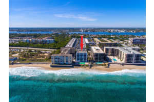 4200 S Ocean Blvd APT 202, South Palm Beach, FL 33480, Sold 05/24/22