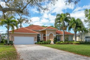 2262 SW Whitemarsh Way, Palm City, FL 34990, Sold 05/27/22