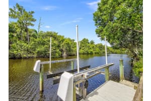 112 SE Paradise Pl, Stuart, FL 34997, Sold 05/05/22