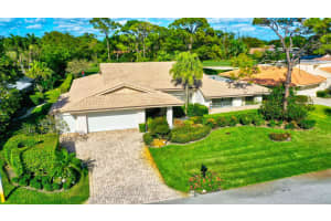 4889 Pineview Cir, Delray Beach, FL 33445, Sold 06/27/22