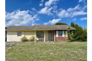 2902 Anderson Dr, Fort Pierce, FL 34946, Sold 04/11/22