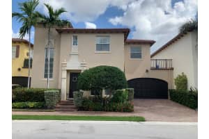 103 Via Poinciana St, Boca Raton, FL 33487, Sold 04/29/22