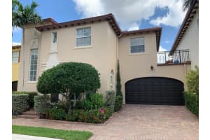 103 Via Poinciana St, Boca Raton, FL 33487, Sold 04/29/22