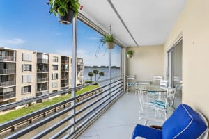 100 Waterway Dr S APT 401, Lantana, FL 33462, Sold 06/03/22