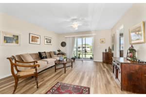 1927 SW Palm City Rd #0, Stuart, FL 34994, Sold 05/16/22