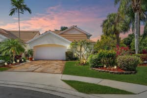 6208 Bear Creek Ct, Lake Worth, FL 33467, Sold 04/28/22