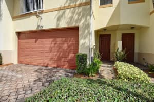 105 E Prive Cir, Delray Beach, FL 33445, Sold 05/03/22