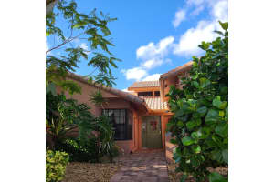 1371 SW 3rd St, Boca Raton, FL 33486, Sold 04/29/22