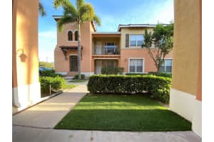 3557 Forest Hill Blvd APT 55, West Palm Beach, FL 33406, Sold 05/10/22