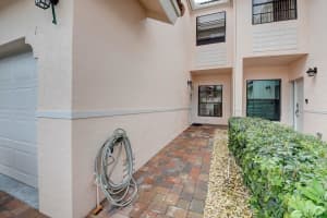 8688 Via Reale #1, Boca Raton, FL 33496, Sold 06/01/22