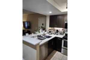 4151 Haverhill Rd APT 1504, West Palm Beach, FL 33417, Sold 04/29/22