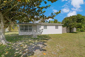 751 Royal Palm Beach Blvd, Royal Palm Beach, FL 33411, Sold 04/29/22