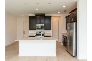 1002 Rio Ct, Lighthouse Point, FL 33064, Sold 05/06/22