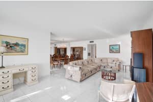 430 High Point Dr c, Delray Beach, FL 33445, Sold 05/04/22