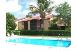 2407 Lakeview Cir, Royal Palm Beach, FL 33411, Sold 05/03/22