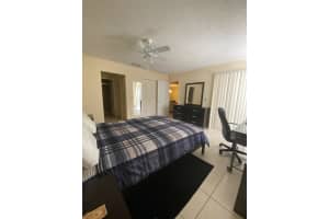 2407 Lakeview Cir, Royal Palm Beach, FL 33411, Sold 05/03/22