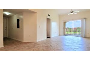 4101 San Marino Blvd APT 308, West Palm Beach, FL 33409, Sold 05/02/22