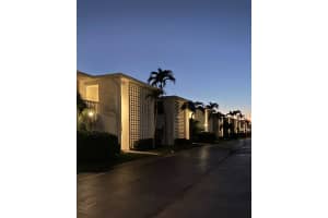 4501 S Ocean Blvd APT B2, South Palm Beach, FL 33480, Sold 05/03/22