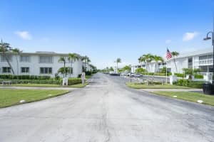 4501 S Ocean Blvd APT B2, South Palm Beach, FL 33480, Sold 05/03/22