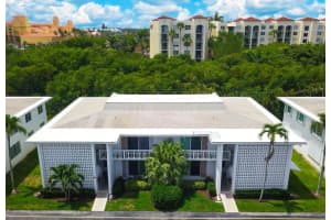 4501 S Ocean Blvd APT B2, South Palm Beach, FL 33480, Sold 05/03/22