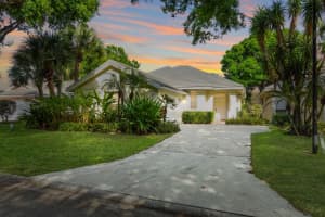 2003 Bedford Dr, Palm Beach Gardens, FL 33403, Sold 06/09/22