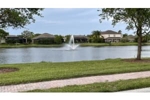 1267 Scarlet Oak Cir, Vero Beach, FL 32966, Sold 04/21/22