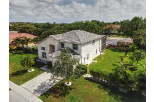 9202 Olmstead Dr, Lake Worth, FL 33467, Sold 05/03/22