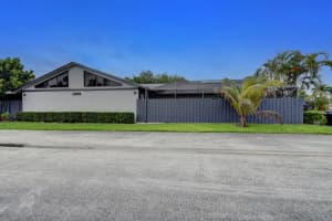 1008 Summit Trail Cir d, West Palm Beach, FL 33415, Sold 06/30/22