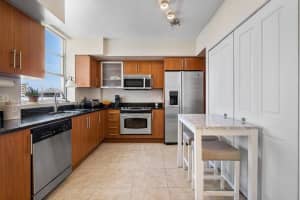 600 S Dixie Hwy APT 601, West Palm Beach, FL 33401, Sold 04/28/22