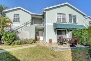 531 Waterside Dr, Hypoluxo, FL 33462, Sold 06/15/22