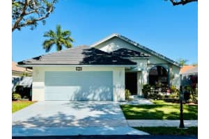 182 Temple Ave, Boynton Beach, FL 33436, Sold 10/07/22