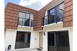 3113 San Fernando Dr # 31-C, Delray Beach, FL 33445, Sold 05/17/22