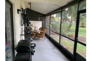 90 Conaskonk Cir, Royal Palm Beach, FL 33411, Sold 04/29/22